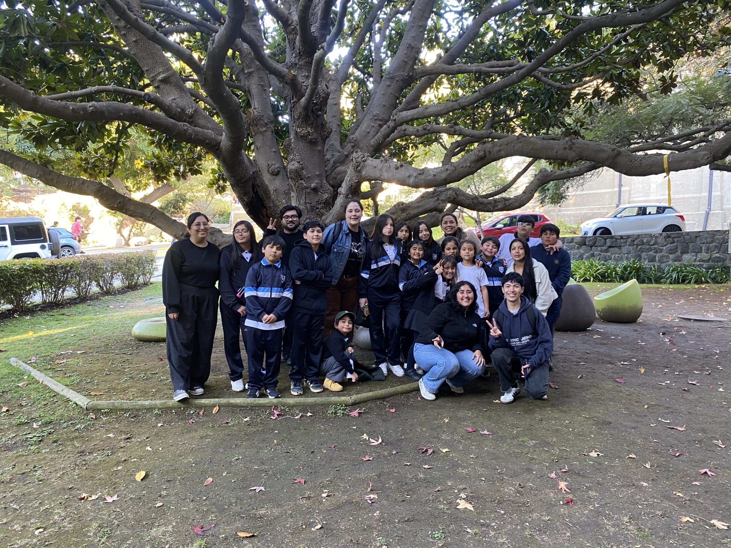 BiblioClub: estudiantes de la Escuela República Argentina avanzan en el diseño colaborativo de su nueva Biblioteca Escolar (CRA)